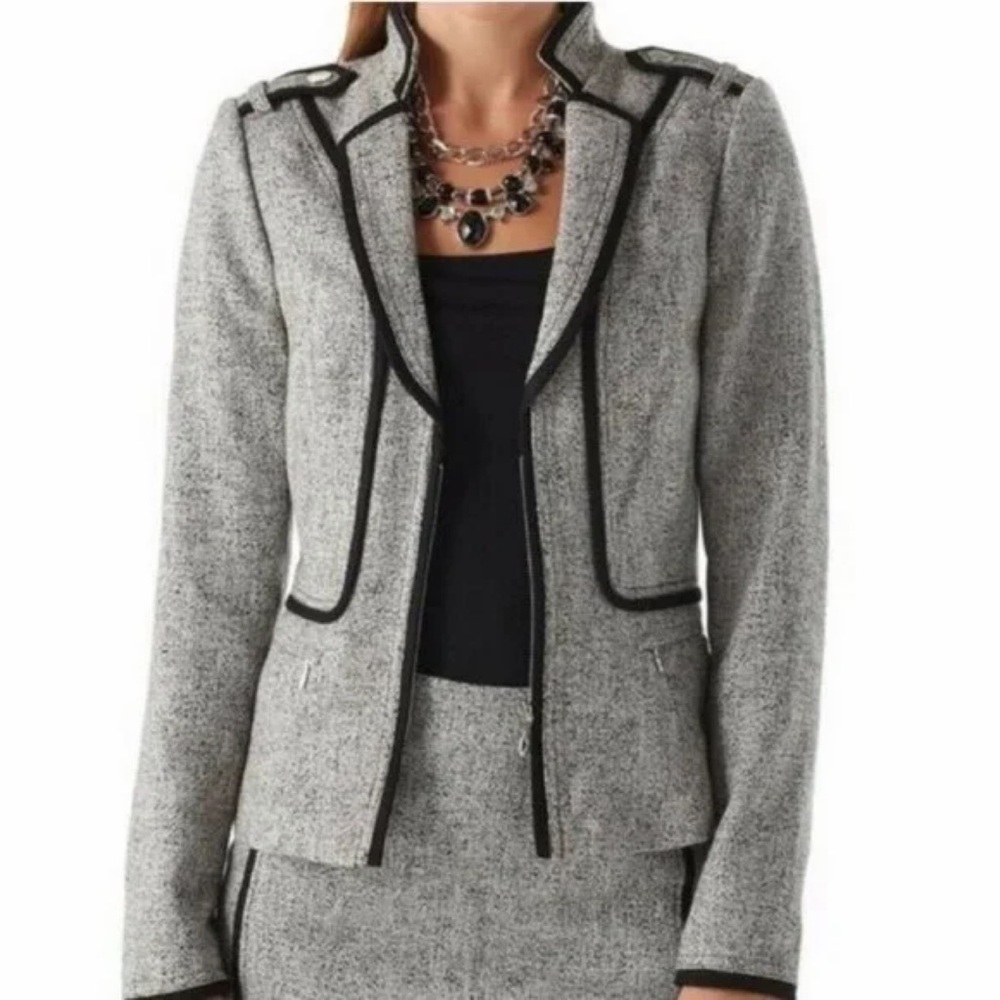 White House Black Market Gray and Black Contrast Tweed Zip Up Jacket